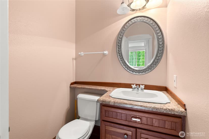Property photo for 7201 Holly Hedge SW #8, Lakewood photo 19