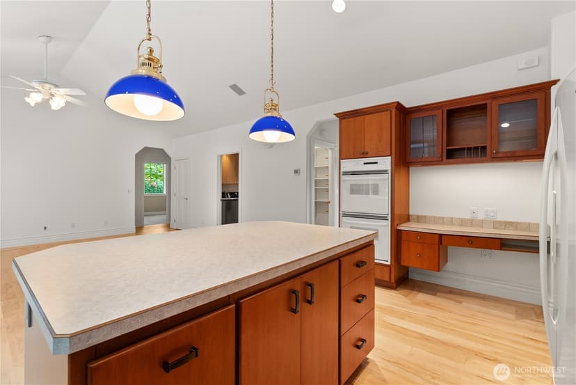 Property photo for 7201 Holly Hedge SW #8, Lakewood photo 12
