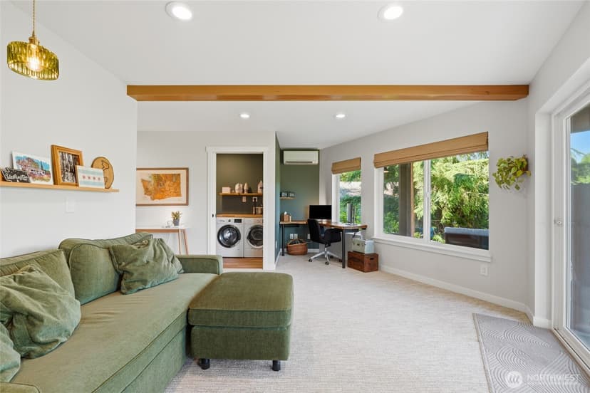Property photo for 1305 SW Lake Roesiger Road, Snohomish photo 18