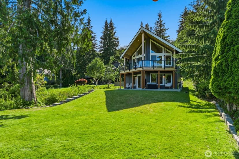 Property photo for 1305 SW Lake Roesiger Road, Snohomish photo 2