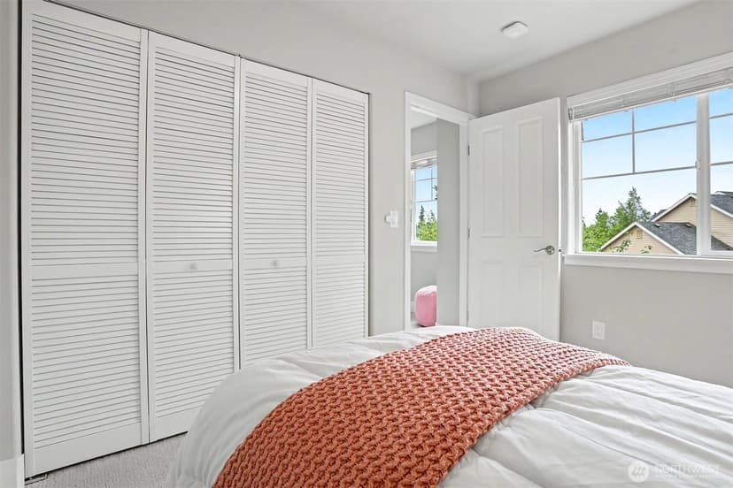 Property photo for 16605 41st Place W, Lynnwood photo 27