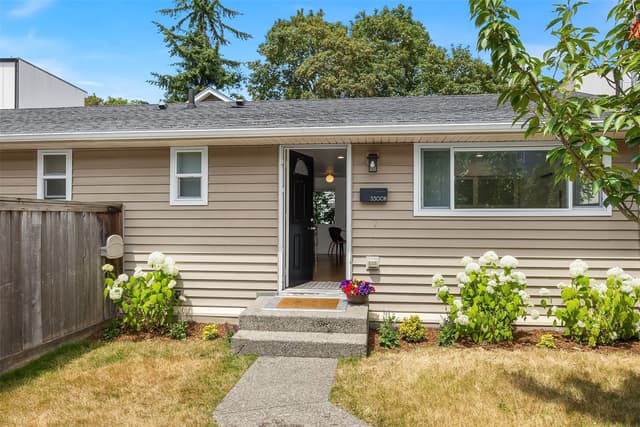Property photo for 3300 Government Way #B, Seattle photo 2