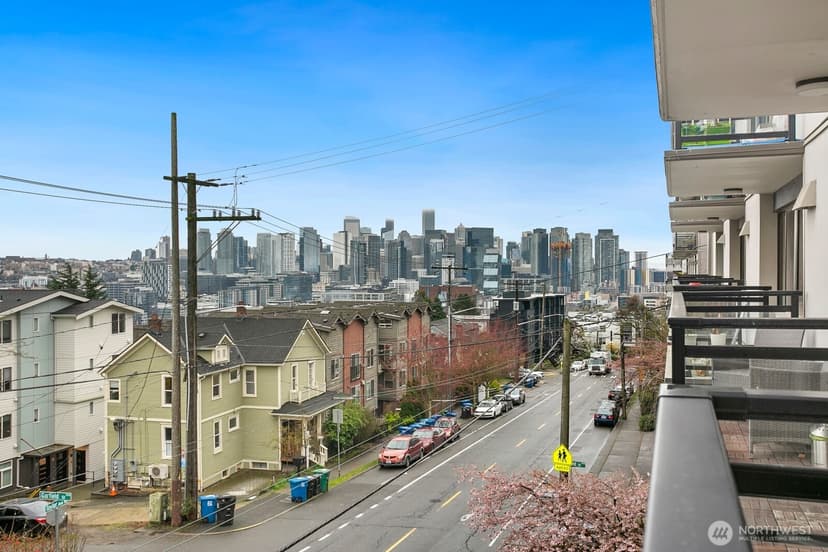 Property photo for 1601 Taylor Avenue N #405, Seattle photo 22
