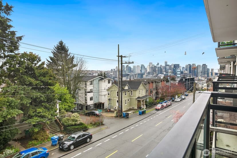 Property photo for 1601 Taylor Avenue N #405, Seattle photo 21