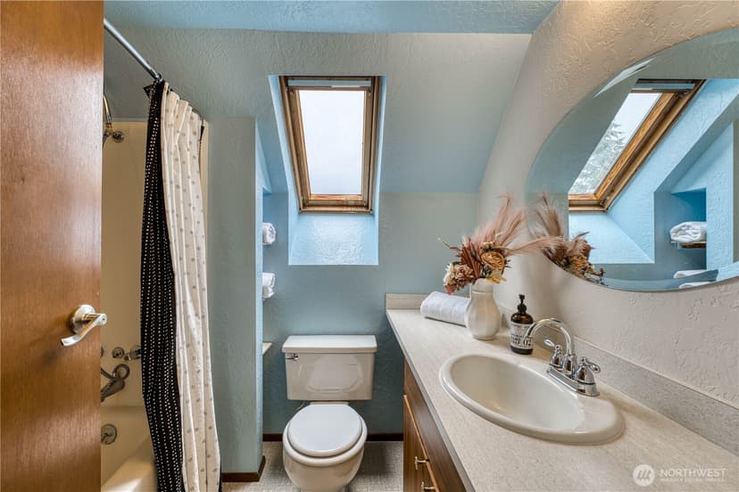 Property photo for 406 Pennie Lane, Bremerton photo 29