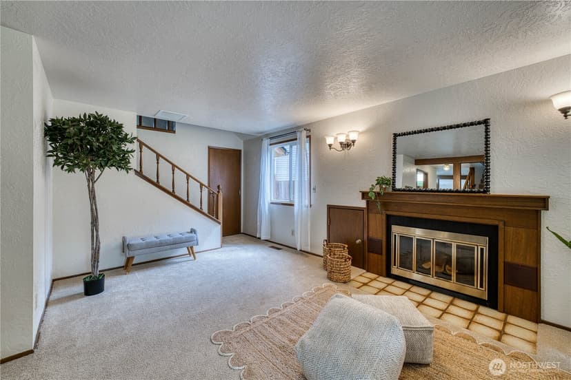 Property photo for 406 Pennie Lane, Bremerton photo 4
