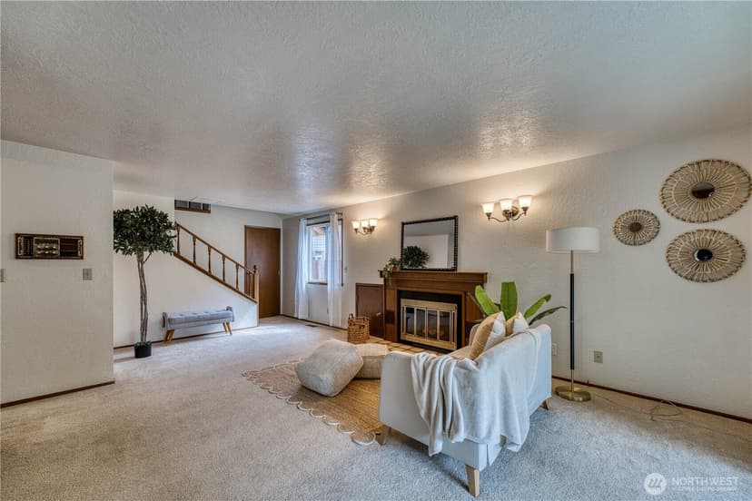 Property photo for 406 Pennie Lane, Bremerton photo 19
