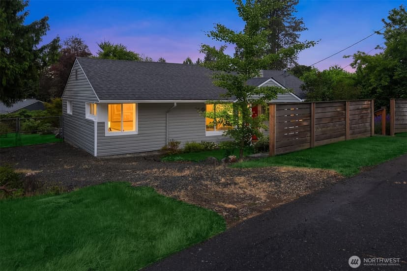 Property photo for 5702 239th Place SW, Mountlake Terrace photo 29