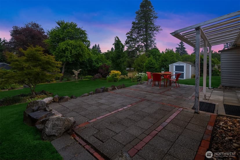 Property photo for 5702 239th Place SW, Mountlake Terrace photo 27