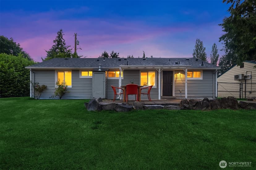 Property photo for 5702 239th Place SW, Mountlake Terrace photo 26