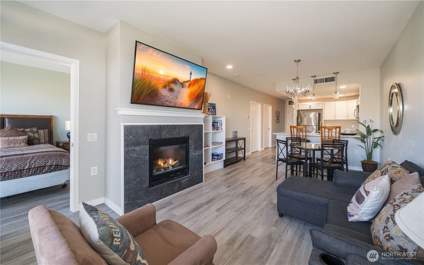 Property photo for 2220 W Woodin Avenue #305, Chelan photo 10