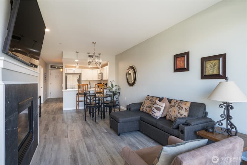 Property photo for 2220 W Woodin Avenue #305, Chelan photo 11