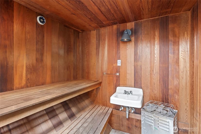 Property photo for 10260 Kaylen PL, Bellevue photo 21