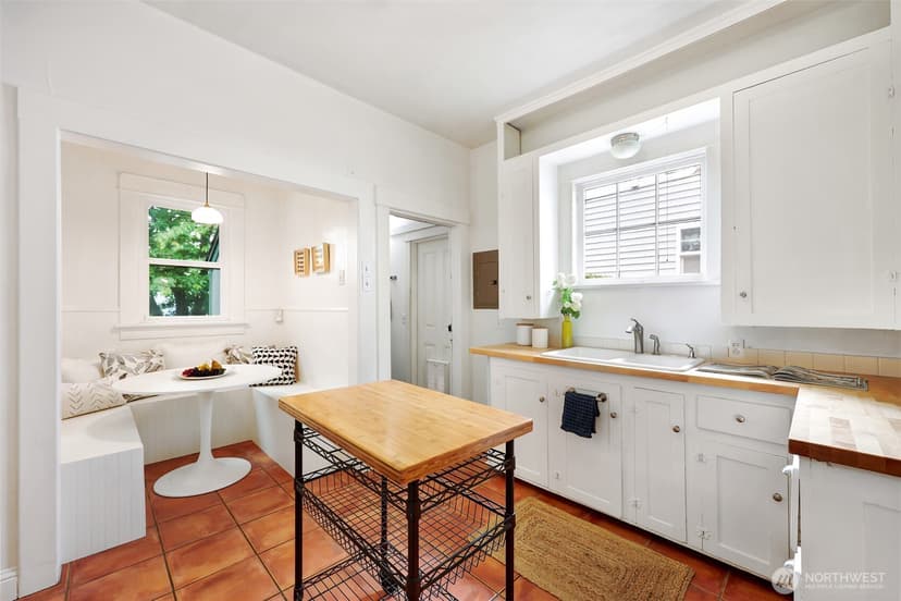 Property photo for 1117 N 84th Street, Seattle photo 14