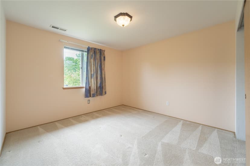 Property photo for 17501 Osprey Road, Arlington photo 25
