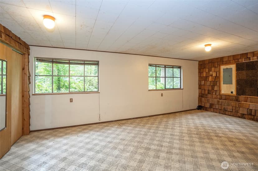 Property photo for 16035 266th Avenue SE, Issaquah photo 27