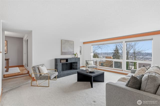 Property photo for 2500 W Manor Place #216, Seattle photo 2