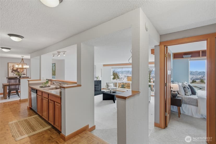 Property photo for 2500 W Manor Place #216, Seattle photo 6
