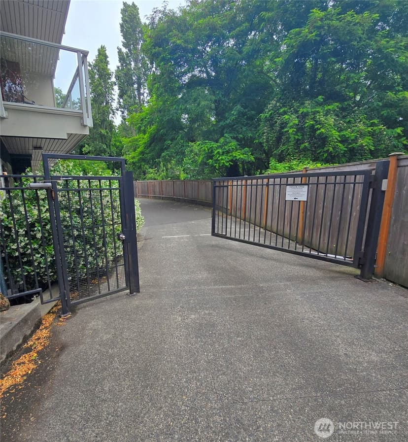 Property photo for 1730 Taylor Avenue N #302, Seattle photo 19