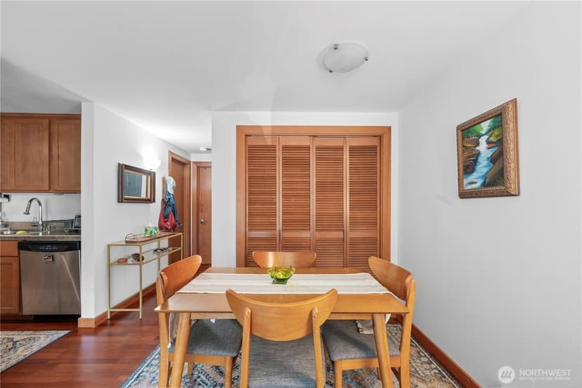 Property photo for 1730 Taylor Avenue N #302, Seattle photo 12