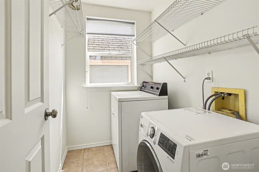 Property photo for 4001 31st Avenue S, Seattle photo 30