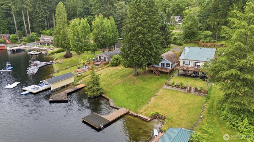 Property photo for 2020 S Lake Roesiger Road, Snohomish photo 32