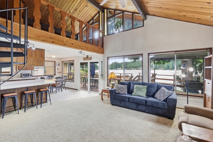 Property photo for 2020 S Lake Roesiger Road, Snohomish photo 7
