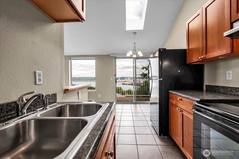 Property photo for 226 Broadway #20, Tacoma photo 10