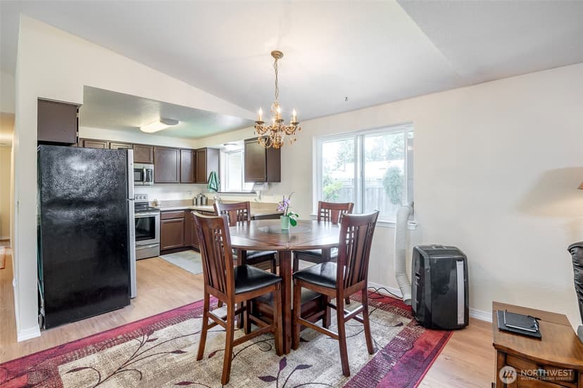 Property photo for 8409 Moreland Avenue SW, Lakewood photo 12