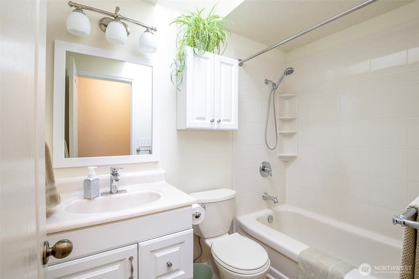Property photo for 8409 Moreland Avenue SW, Lakewood photo 21
