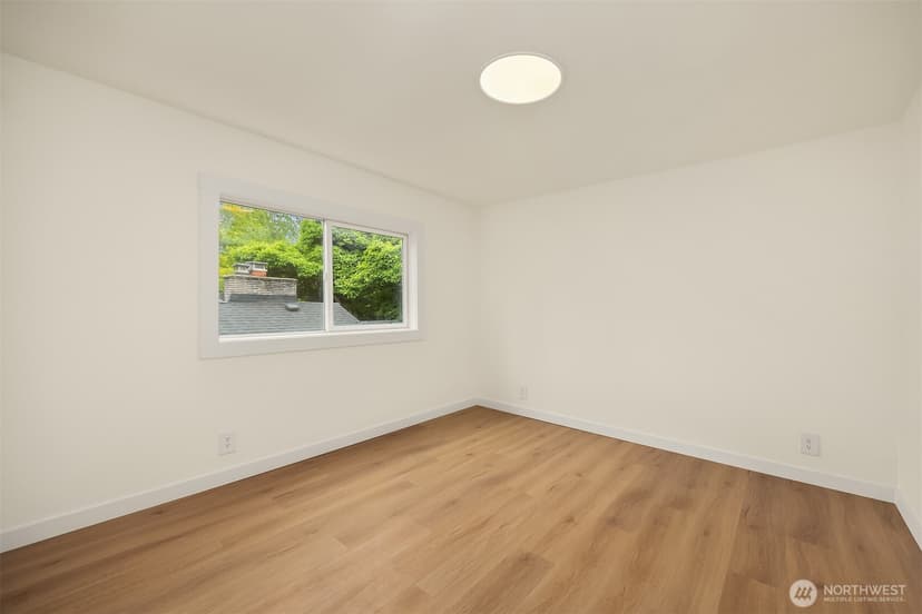 Property photo for 5040 35th Avenue SW, Seattle photo 26