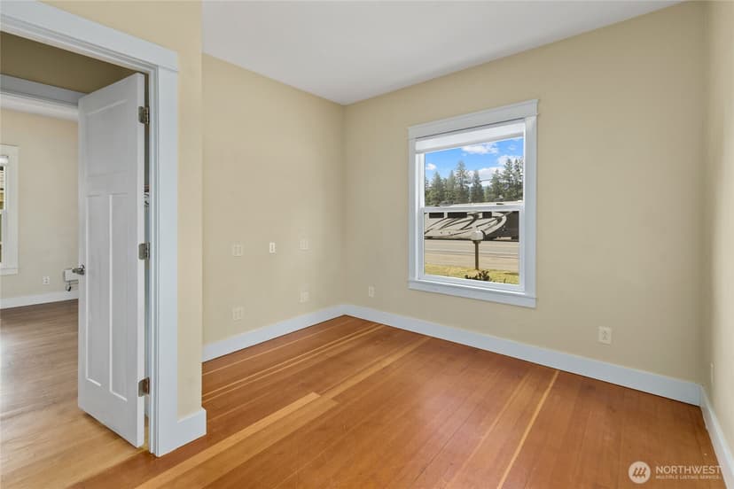 Property photo for 606 W 2nd Street, Cle Elum photo 17