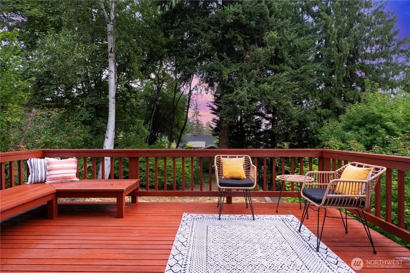 Property photo for 1528 NE 97th St, Seattle photo 27