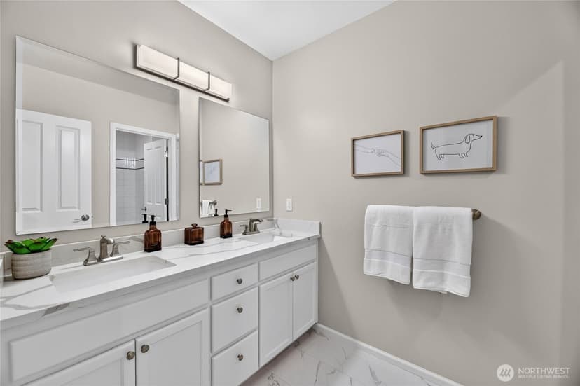 Property photo for 14420 SE 84th Street, Newcastle photo 32