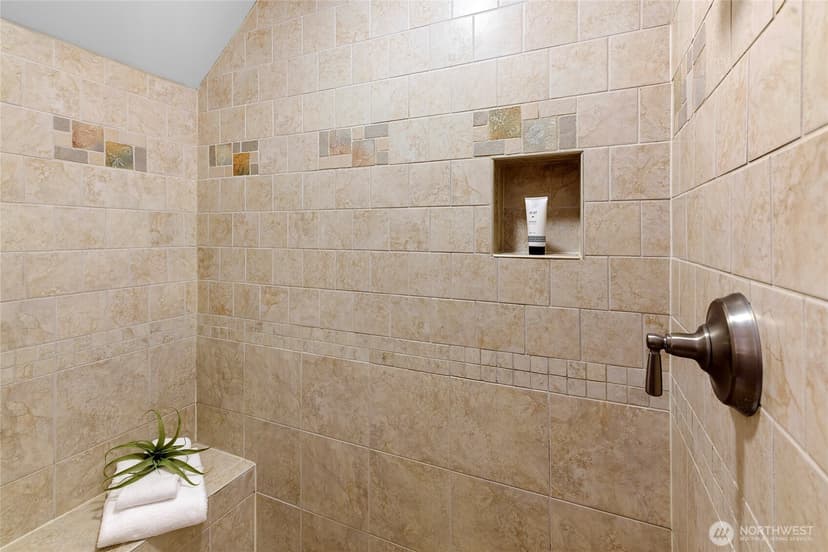 Property photo for 10440 NE Quiet Valley Lane, Bainbridge Island photo 24