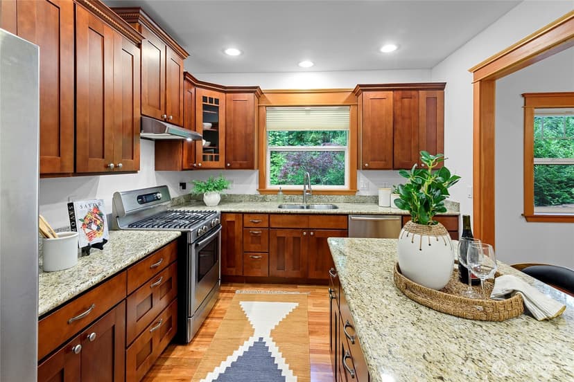 Property photo for 10440 NE Quiet Valley Lane, Bainbridge Island photo 13