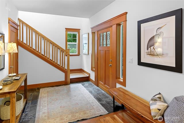 Property photo for 10440 NE Quiet Valley Lane, Bainbridge Island photo 4