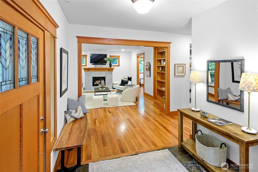 Property photo for 10440 NE Quiet Valley Lane, Bainbridge Island photo 5