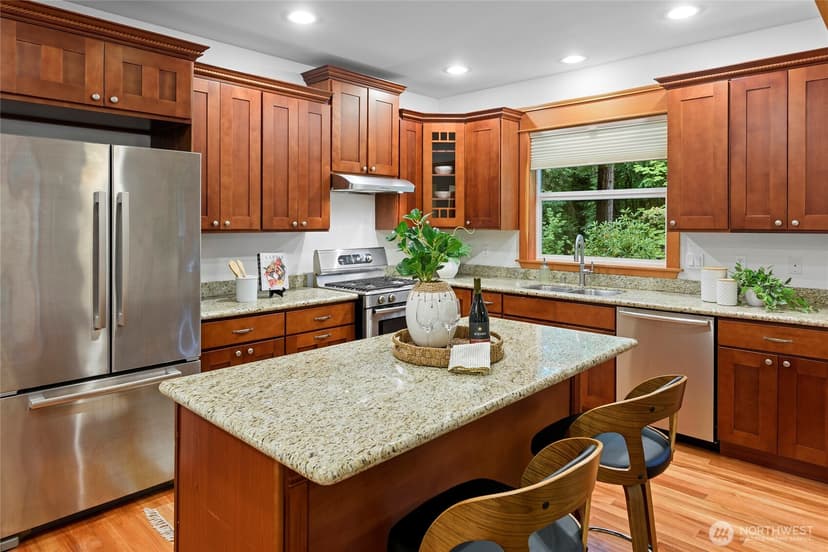 Property photo for 10440 NE Quiet Valley Lane, Bainbridge Island photo 14