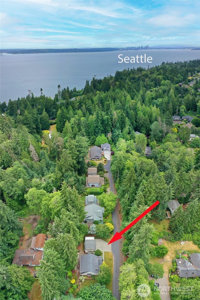 Property photo for 10440 NE Quiet Valley Lane, Bainbridge Island photo 37