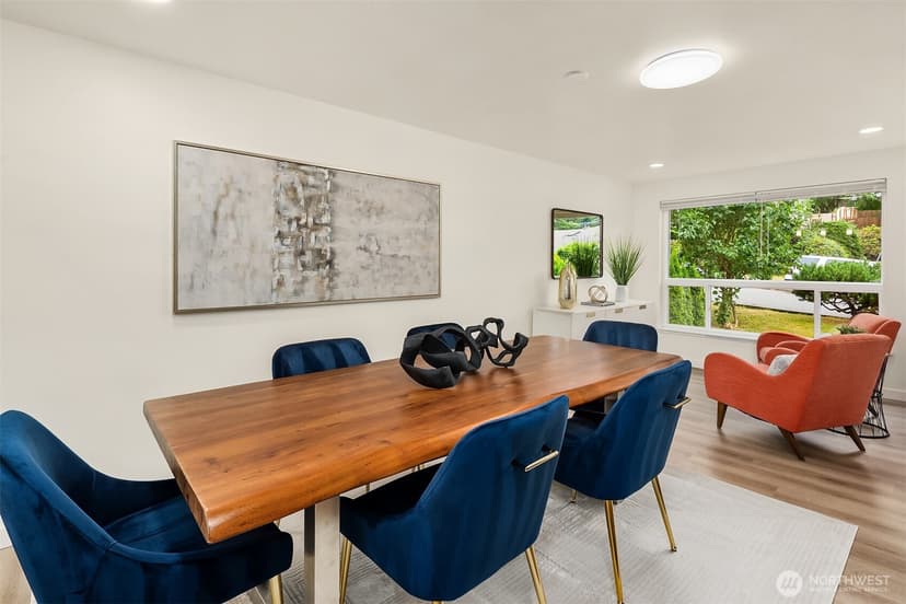 Property photo for 16110 Evanston Avenue N, Shoreline photo 9