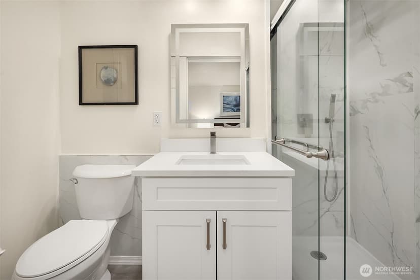 Property photo for 16110 Evanston Avenue N, Shoreline photo 20
