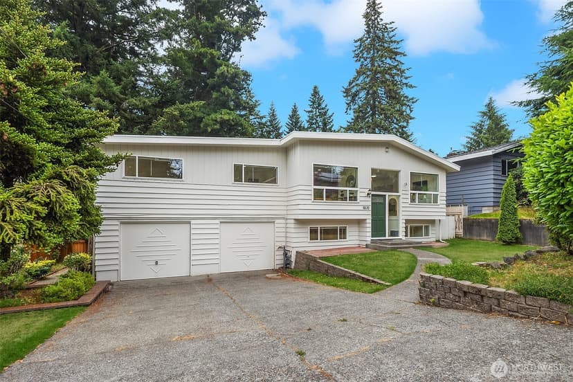 Property photo for 16110 Evanston Avenue N, Shoreline photo 36