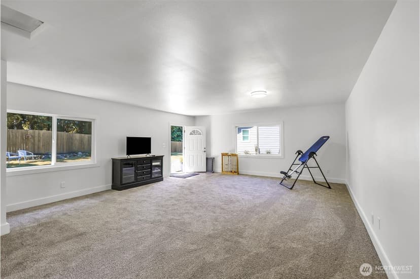 Property photo for 10803 62nd Avenue E, Puyallup photo 36