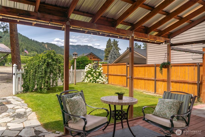 Property photo for 9377 Lone Pine Orchard Road, Leavenworth photo 14