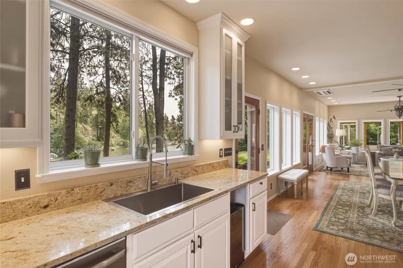 Property photo for 9377 Lone Pine Orchard Road, Leavenworth photo 13