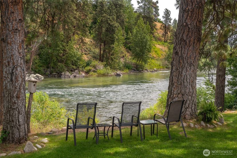 Property photo for 9377 Lone Pine Orchard Road, Leavenworth photo 19