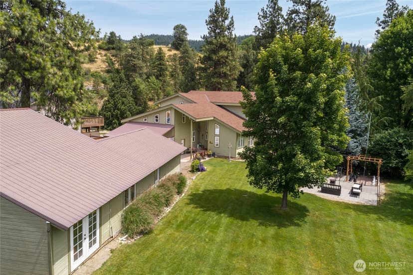 Property photo for 9377 Lone Pine Orchard Road, Leavenworth photo 33