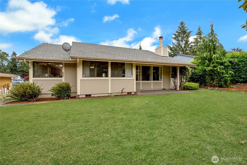 Property photo for 9715 110th Street Ct SW, Lakewood photo 21