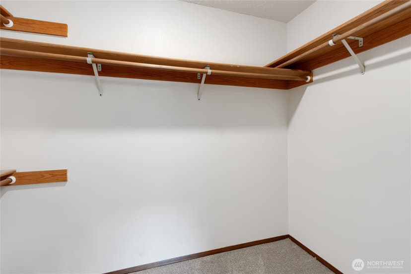 Property photo for 9715 110th Street Ct SW, Lakewood photo 16